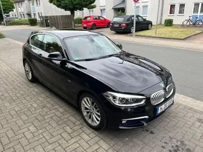 Gebraucht BMW 125 Urban Line 224 PS (164 kW) 2017 Schwarz Kleinwagen