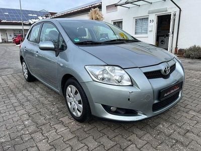 Silber Gebraucht 2008 Toyota Auris Team Limousine | 3.500 € (Fairer Preis)