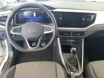 Gebraucht VW Polo Move 80 PS (58 kW) 2024 Grau Kleinwagen