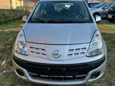 Nissan Pixo