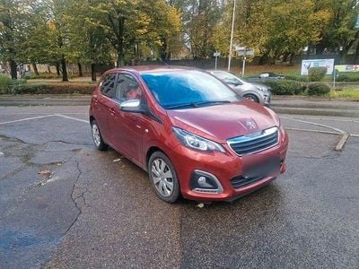 Gebraucht Peugeot 108 Active 72 PS (52 kW) 2021 Rot Limousine