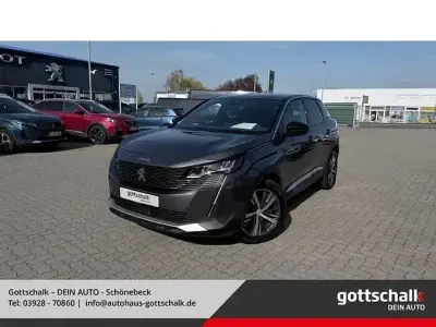 Gebraucht Peugeot 3008 Allure 131 PS (96 kW) 2024 Grau SUV
