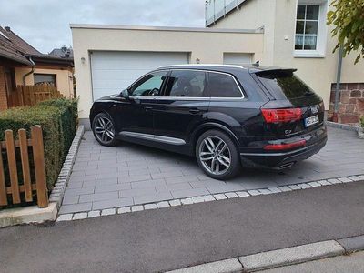Gebraucht Audi Q7 Ambiente 272 PS (200 kW) 2016 Schwarz SUV