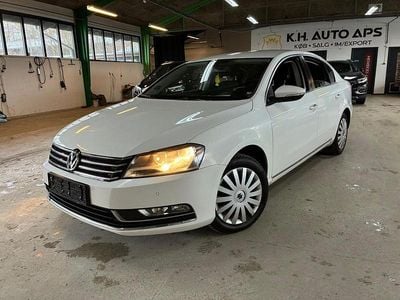 Gebraucht VW Passat 140 PS (102 kW) 2012 Weiß Limousine