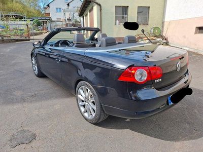 Gebraucht VW Eos Individual 160 PS (117 kW) 2008 Schwarz Cabrio
