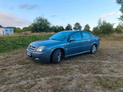 Gebraucht Opel Vectra 155 PS (114 kW) 2004 Grau Kleinwagen