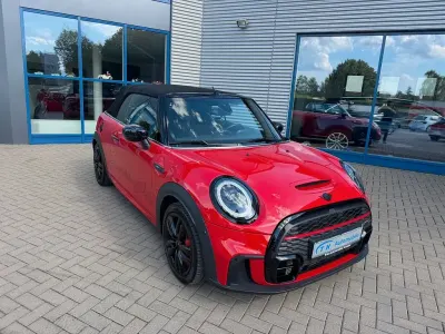 Gebraucht Mini John Cooper Works Cabriolet 231 PS (169 kW) 2022 Chili red Cabrio