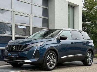 Blau Gebraucht 2021 Peugeot 5008 Allure Van / Kleinbus | 21.690 € (Fairer Preis)