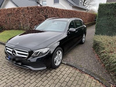 Mercedes E220
