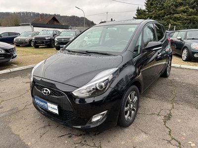 Gebraucht Hyundai ix20 90 PS (66 kW) 2018 Schwarz Kleinwagen