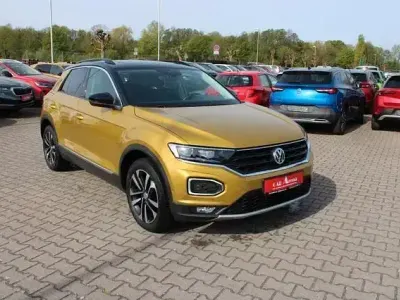Usata VW T-Roc 150 CV (110 kW) 2020 Giallo SUV