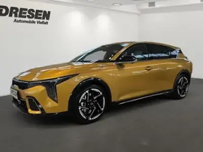 Gebraucht Kia K4 GT-Line 180 PS (132 kW) 2026 Gelb Kombi