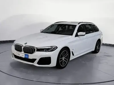 Gebraucht BMW 520 M Sport 190 PS (139 kW) 2022 Alpinweiß uni Limousine