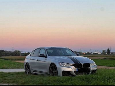 gebraucht BMW 328 i M Performance