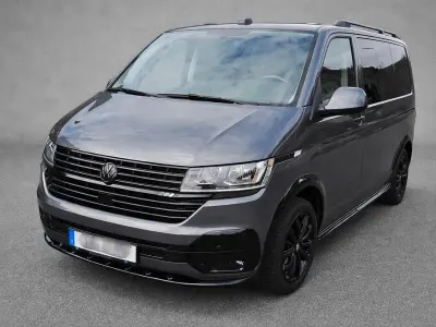 Gebraucht VW Multivan Comfortline 150 PS (110 kW) 2022 Grau Van / Kleinbus