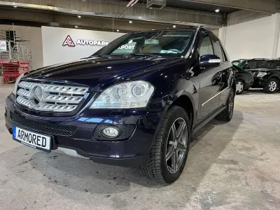 Gebraucht Mercedes ML420 306 PS (225 kW) 2010 Blau SUV