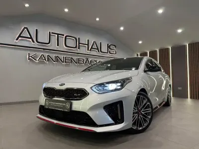 Gebraucht Kia ProCeed GT GT 204 PS (150 kW) 2019 Silber Kleinwagen