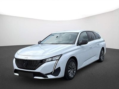 Gebraucht Peugeot 308 SW Allure 131 PS (96 kW) 2023 Weiss/typ aussenverkleidung metalliclackierung Kombi
