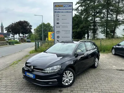Gebraucht VW Golf VII Join 116 PS (85 kW) 2018 Schwarz Kombi