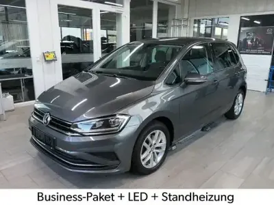 Gebraucht VW Golf VII Comfortline 116 PS (85 kW) 2020 Andere Limousine