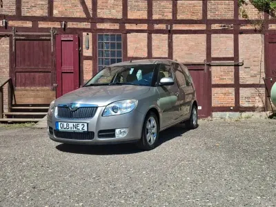 Gebraucht Skoda Roomster Comfort 105 PS (77 kW) 2008 Beige Van / Kleinbus