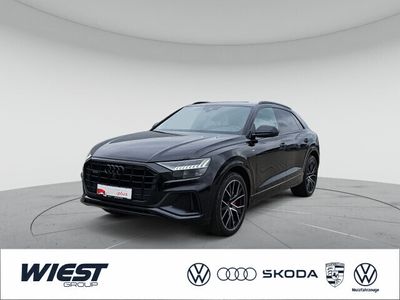 gebraucht Audi Q8 55 TFSI e qu. tiptr. S LINE/NAVI/AHK/HD-MATRIX/2xPDC/SHZ