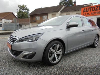 Gebraucht Peugeot 308 Allure 131 PS (96 kW) 2015 Grau Kombi