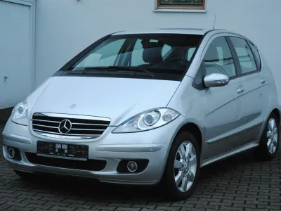 Używany Mercedes A170 Avantgarde 116 KM (85 kW) 2006 Srebrny Sedan/Limuzyna