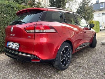 Gebraucht Renault Clio GrandTour 90 PS (66 kW) 2013 Rot Kombi