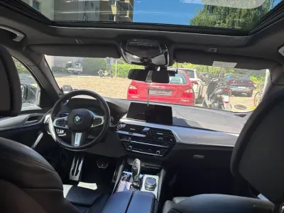 Gebraucht BMW 520 M Sport 184 PS (135 kW) 2019 Schwarz Kombi