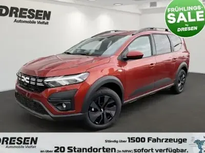 Neu Dacia Jogger Expression 141 PS (103 kW) 2025 Braun Van / Kleinbus