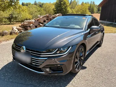 Gebraucht VW Arteon 190 PS (139 kW) 2018 Kleinwagen