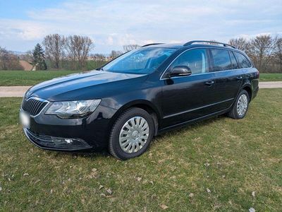 Gebraucht Skoda Superb Best of 140 PS (102 kW) 2015 Schwarz Kombi