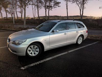 Second-hand BMW 525 Advantage 197 CP (144 kW) 2009 Argintiu Break
