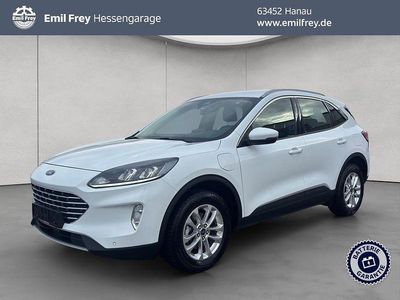 Gebraucht Ford Kuga Titanium 152 PS (111 kW) 2022 Weiß SUV