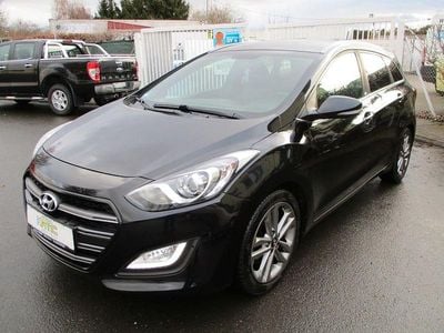 Gebraucht Hyundai i30 Passion 110 PS (80 kW) 2017 Schwarz Kombi