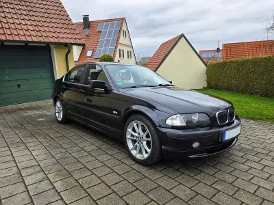 Brugt BMW 325 Sport Line 192 HK (141 kW) 2000 Sort Sedan