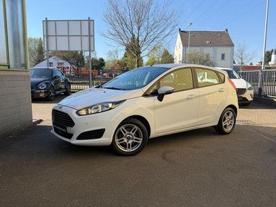 Gebraucht Ford Fiesta SYNC Edition 75 PS (55 kW) 2013 Weiß Kleinwagen