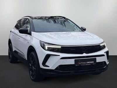 Usata Opel Grandland X GS Line 224 CV (164 kW) 2022 Bianco SUV