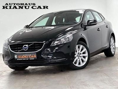 Gebraucht Volvo V40 You! 150 PS (110 kW) 2015 Schwarz Limousine