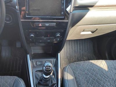 Gebraucht Suzuki Vitara Comfort 129 PS (94 kW) 2020 Blau SUV