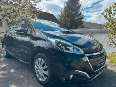 gebraucht Peugeot 208 1.Hand KLIMA PDC AHK BLUETOOTH ISOFIX