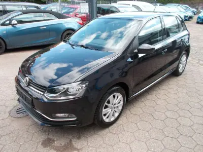 Gebraucht VW Polo Comfortline 75 PS (55 kW) 2015 Schwarz Kleinwagen