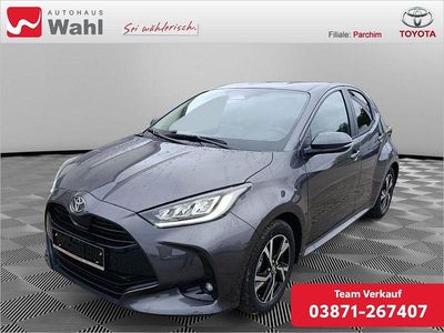 Gebraucht Toyota Yaris Hybrid 116 PS (85 kW) 2025 Grau Limousine