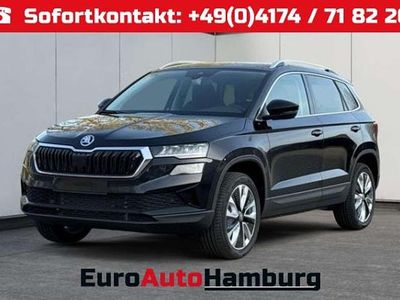 Blackmagic perleffekt/schwarz Neu 2025 Skoda Karoq Selection SUV | 34.380 € (Guter Preis)