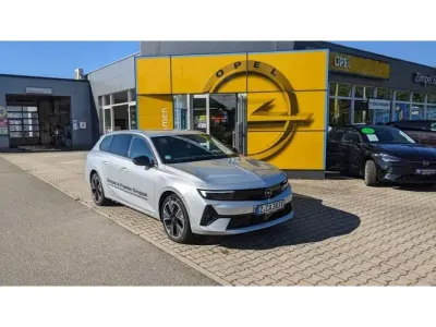 Używany Opel Astra 114 kW (156 KM) 2024 Srebrny Kombi