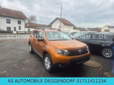 Gebraucht Dacia Duster Comfort 101 PS (74 kW) 2020 Orange SUV