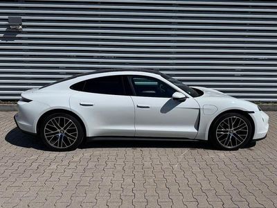 Gebraucht Porsche Taycan Basis 239 kW (326 PS) 2022 Weiß Limousine