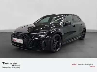 Gebraucht Audi RS3 Sportback Premium 400 PS (294 kW) 2022 Schwarz Kleinwagen