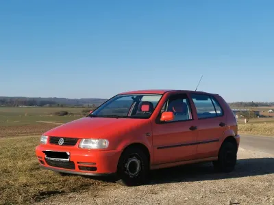 Gebraucht VW Polo 60 PS (44 kW) 1999 Rot Limousine